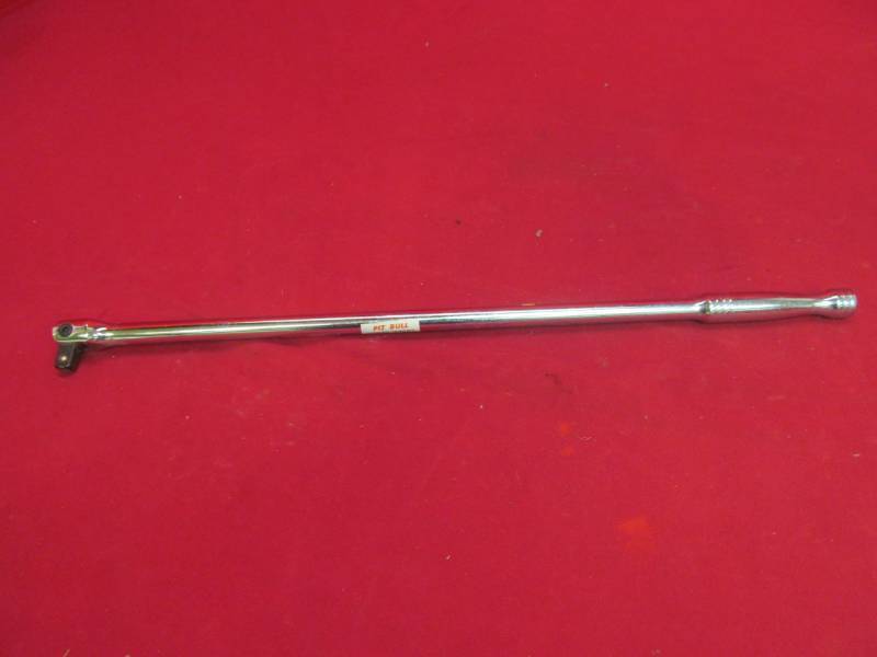 lot 118 image: Pit-bull breaker bar