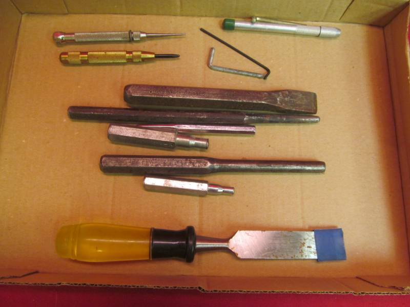 lot 127 image: tools