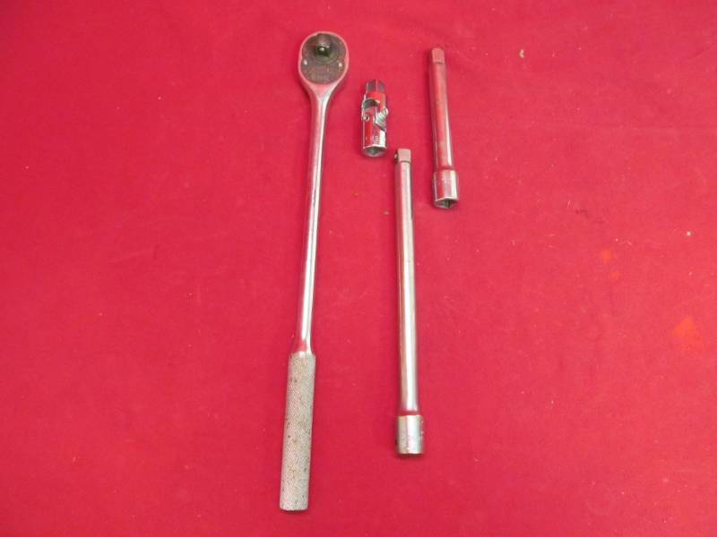 lot 128 image: tools
