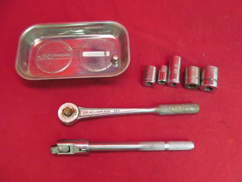 lot 131 image: tools
