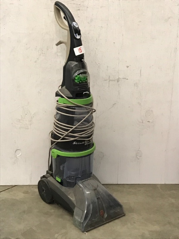 lot 15 image: Hoover SteamVac