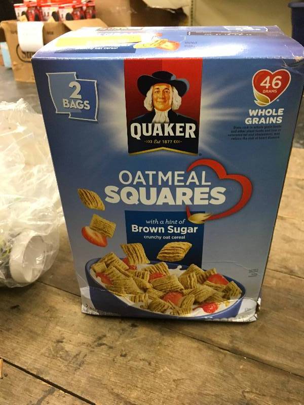 lot 251 image: Quaker Oats Oatmeal Squares