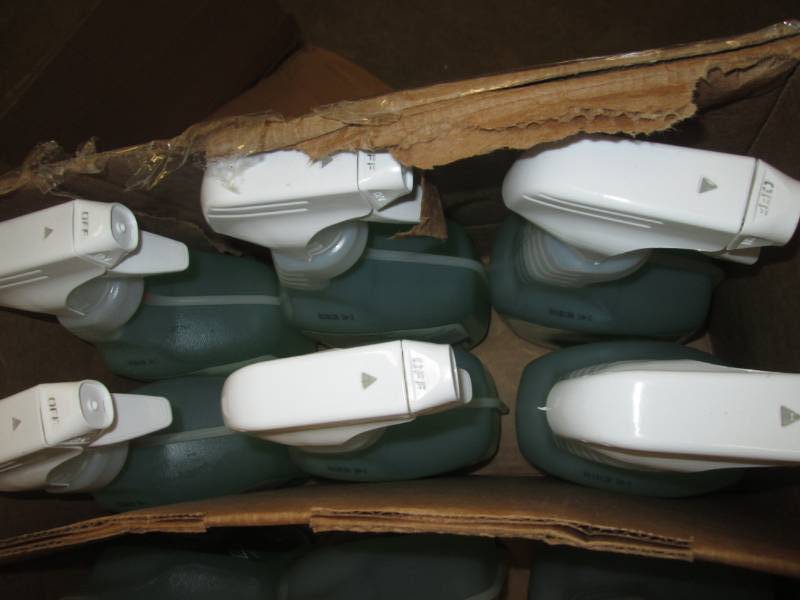 6 bottles of clorox greenworks clea...