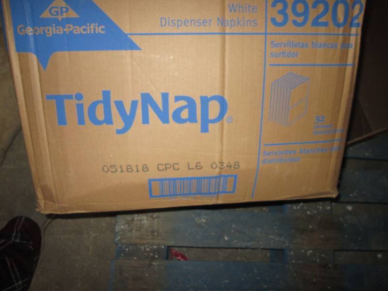 box full of dispense napkins 8000 c...