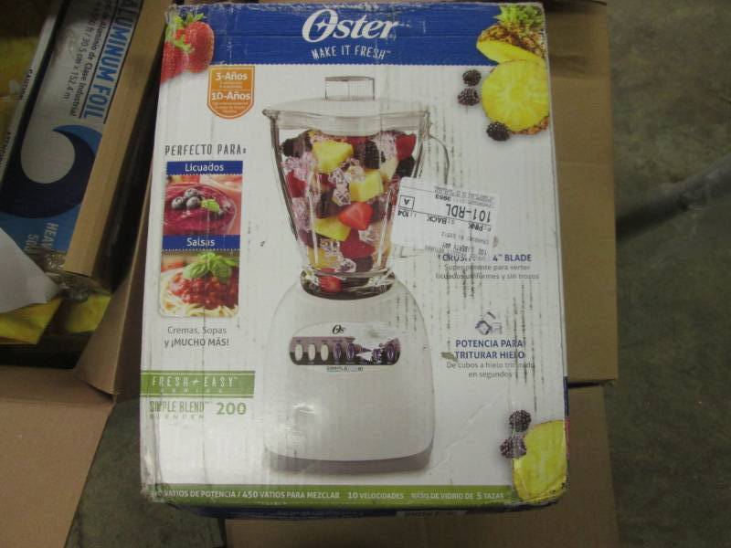 oster blender with glass jug...