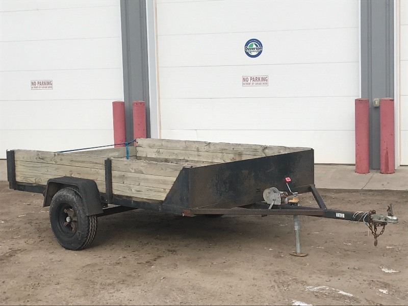 lot 6 image: 1999 Homemade Utility Trailer