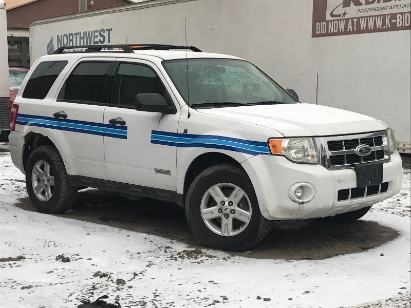 2008 Ford Escape Hybrid Awd Vehicles Sailboat Trailer 2008 Ford Escape Hybrid Awd Vehicles Sailboat Trailer Consignments No Reserves K Bid
