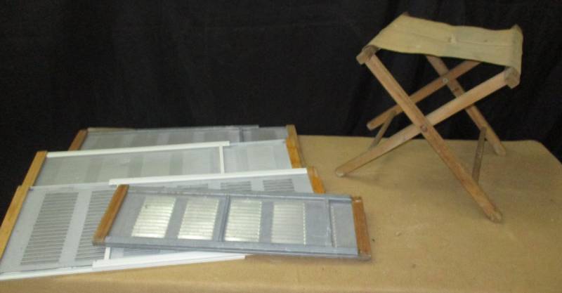 lot 18 image: Adjustable Screens and folding seat