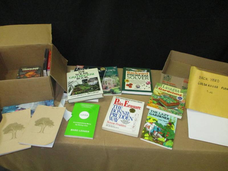 lot 37 image: Gardening Books