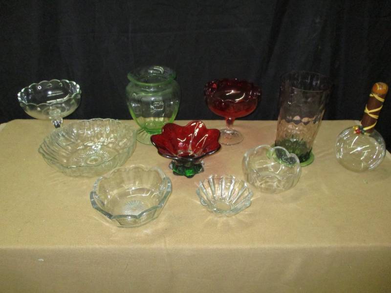 lot 41 image: glassware