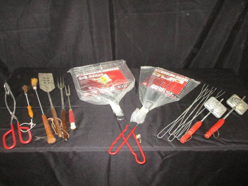 lot 74 image: Camping  Supplies