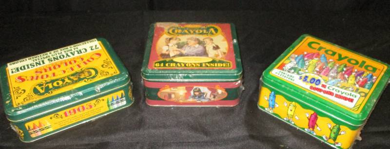 lot 94 image: 3 Tins full of unused Crayons