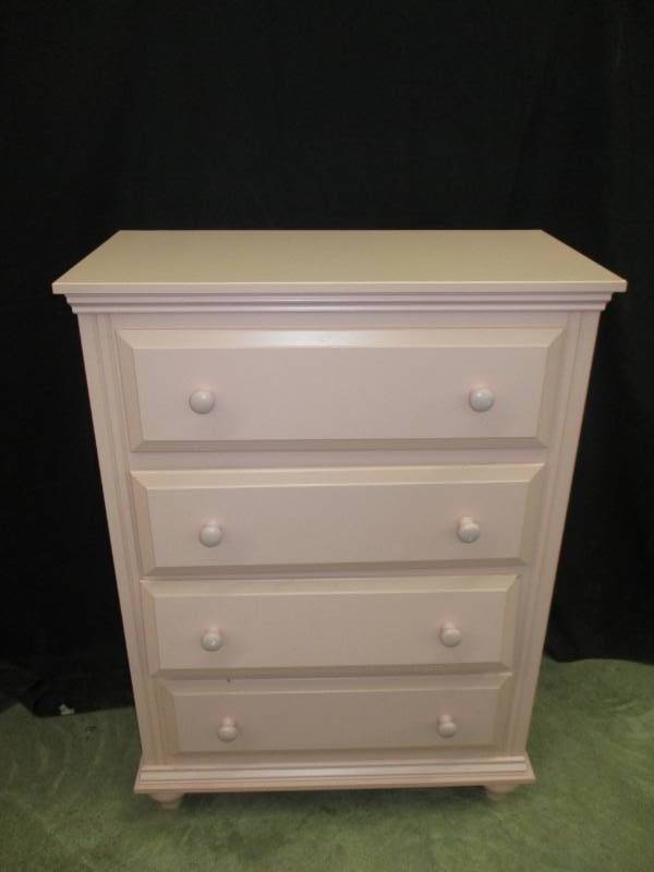 lot 123 image: 4 drawer Tall dresser 31 12 lx 16 wx 43 12h