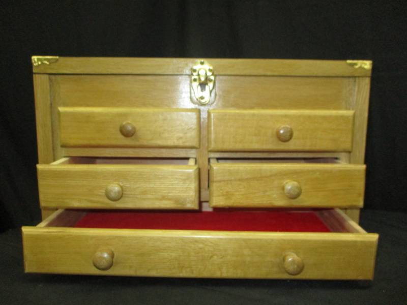 lot 138 image: Beautiful Home made Box for Jewelry Box 22 x 10 12 x 13