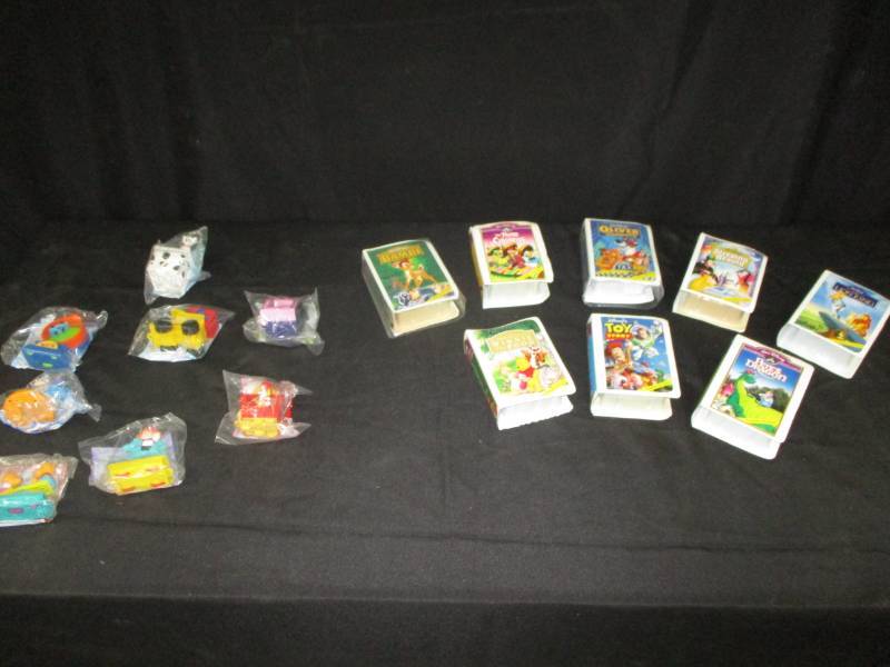 lot 167 image: McDonalds Walt Dishney Masterpiece Collection Figurines