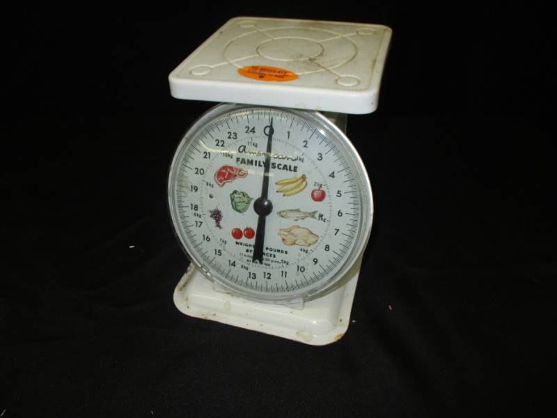 lot 173 image: Kitchen Scale