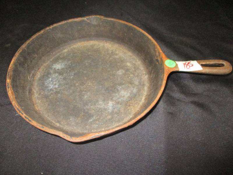lot 185 image: Cast Iron Pan No 8 10 12 not marked