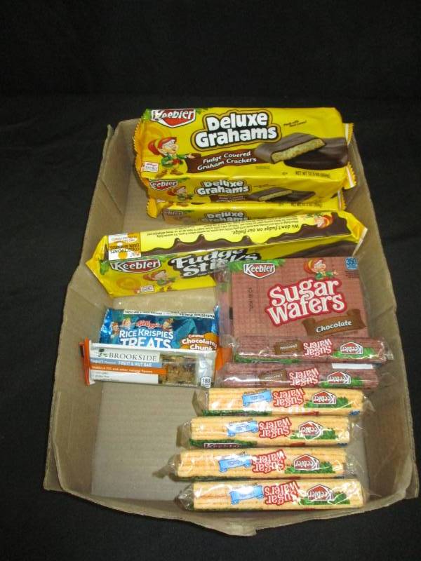 lot 243 image: Cookies