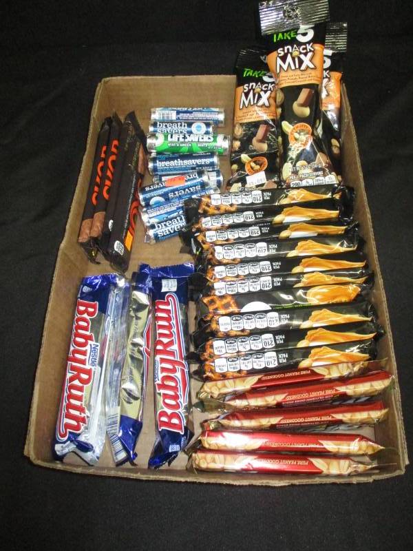 lot 240 image: 35 packs of variety of goodies