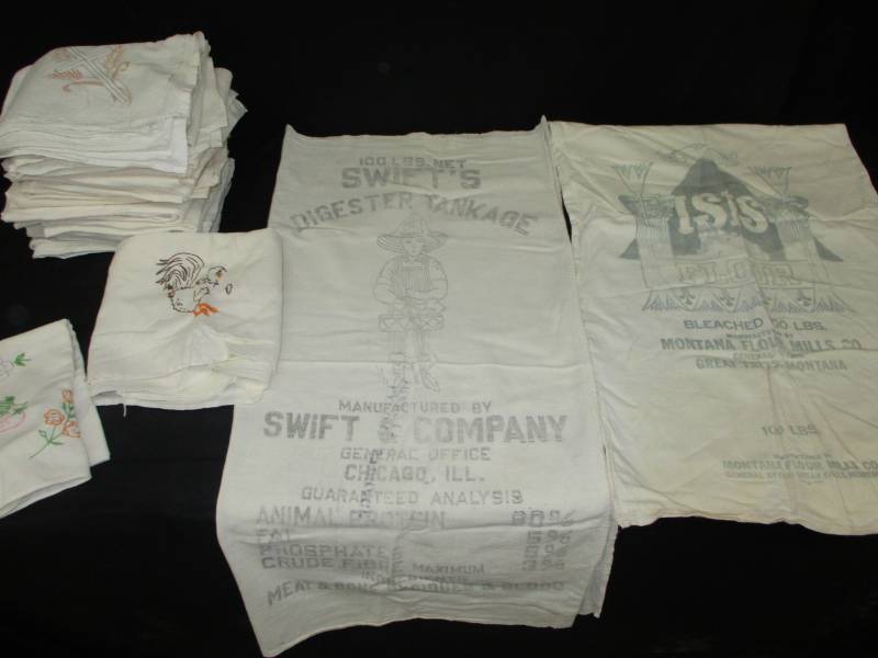 lot 203 image: Pile of Flour Sack Towels