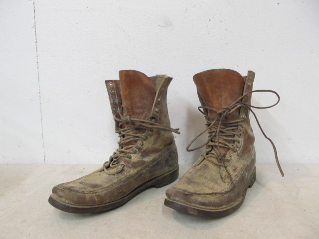 lot 25 image: Pair of Vintage 1960 GOKEY Leather Work Boots