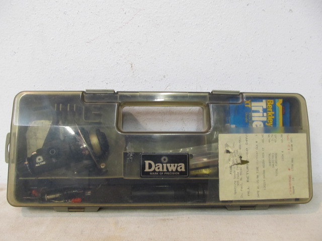 lot 48 image: DAIWA Portable Fishing Rod wCase