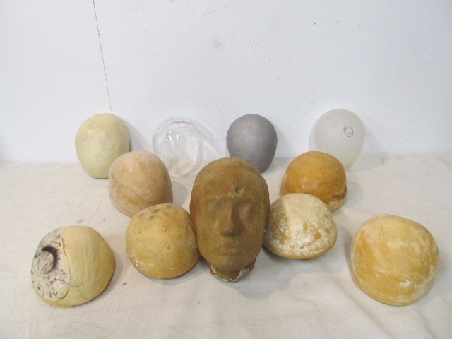 lot 137 image: Large Lot of Vintage HeadHat Forms 