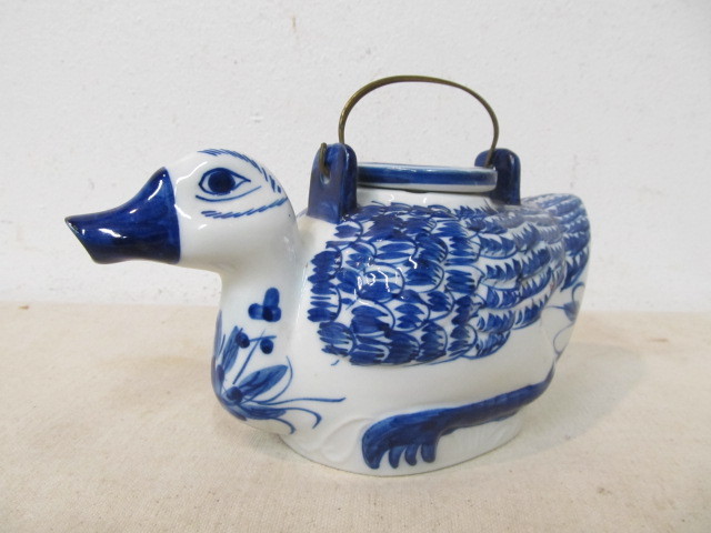 lot 145 image: Vintage Signed Cobalt Blue Decorated Duck Teapot