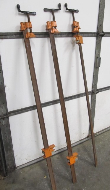 lot 172 image: 3 LARGE Vintage JORGENSEN I Bar Woodworking Clamps