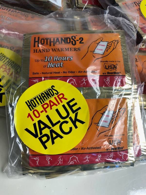 lot 199 image: Large lot of HOTHANDS-2 Hand Warmers - 100 pairs