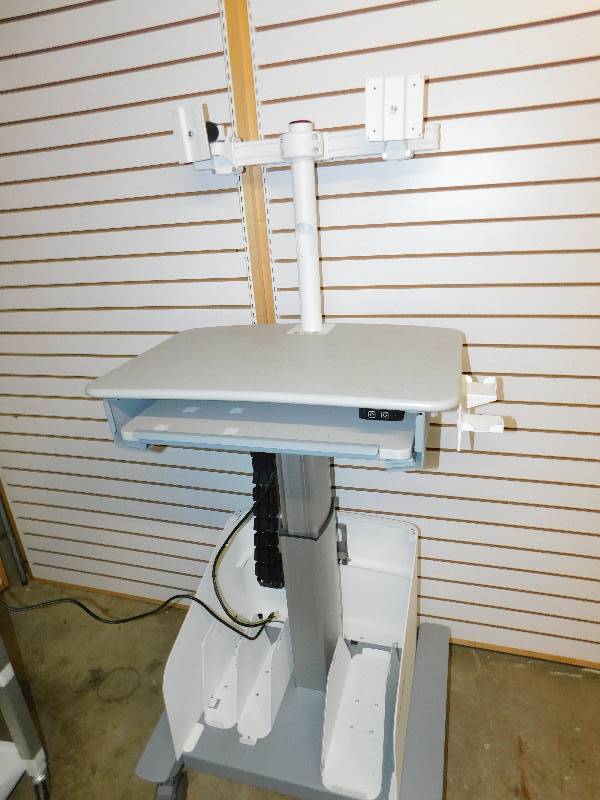 Halogic Adjustable Computer Cabinet Work Station