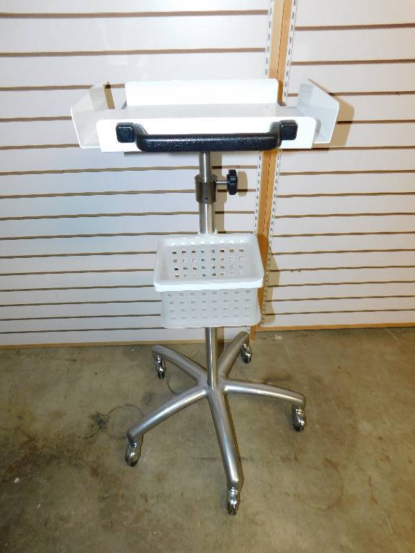 Adjustable Metal Lab Tray Cart With Small Basket