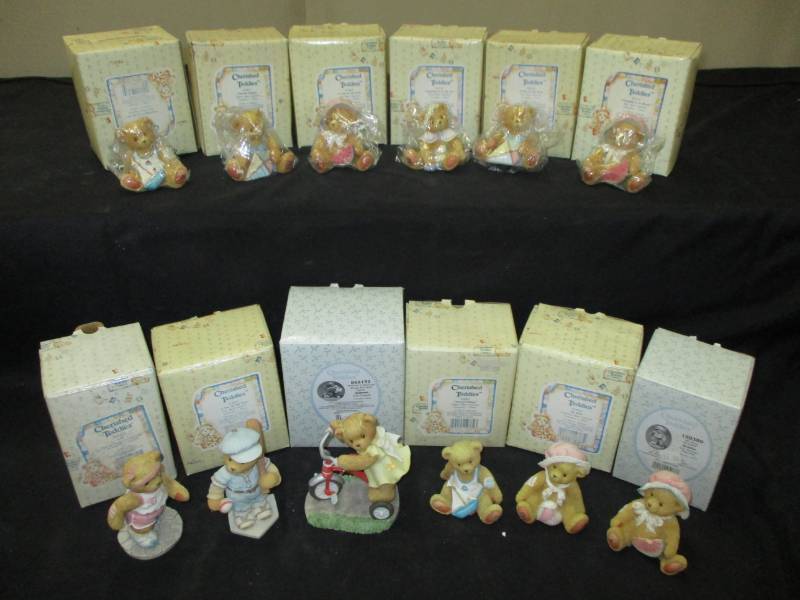 Cherished teddies