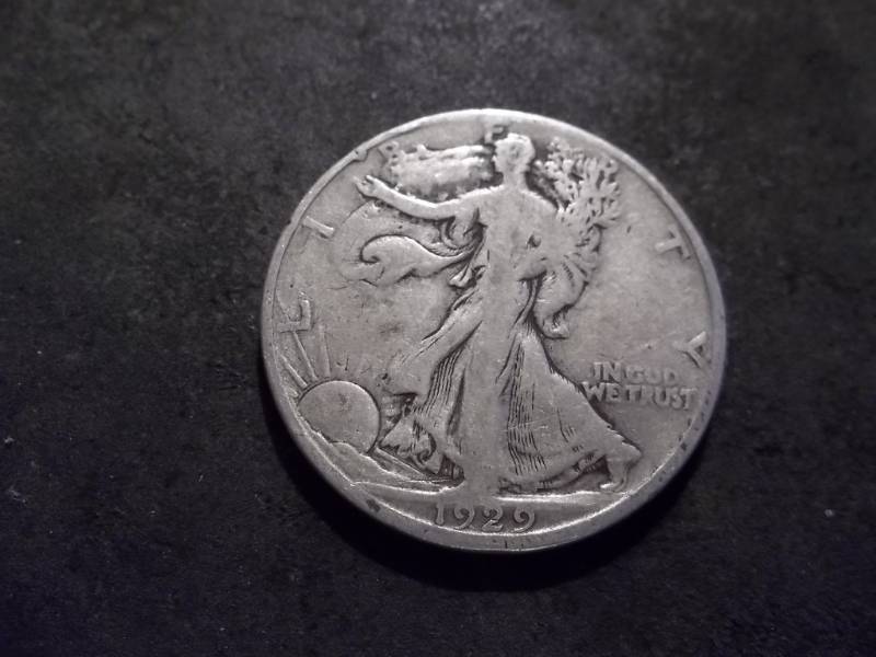 lot 76 image: 1929 S Walker Half Dollar