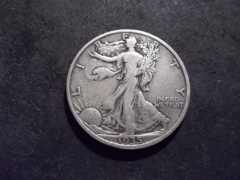 lot 81 image: 1935  Walker Half Dollar