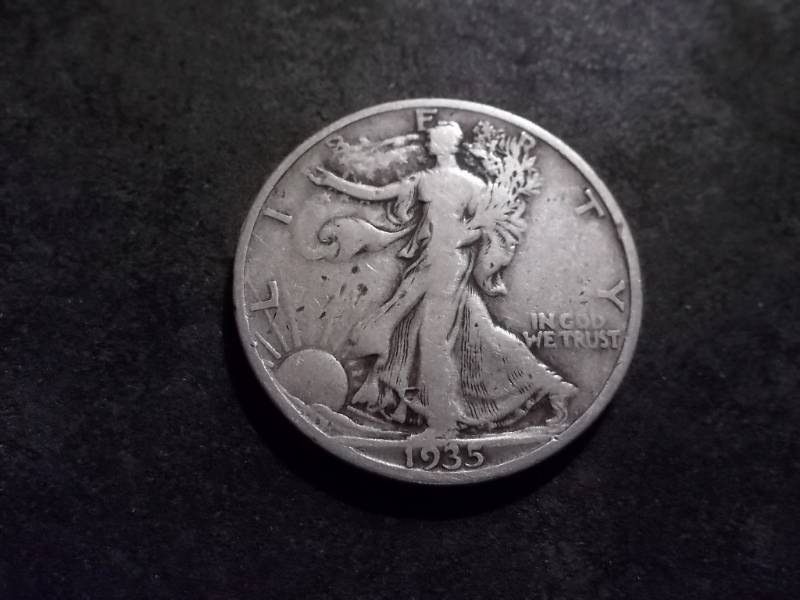 lot 83 image: 1935 S Walker Half Dollar
