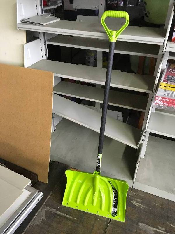 Steel Core 18 Combo Blade Shovel