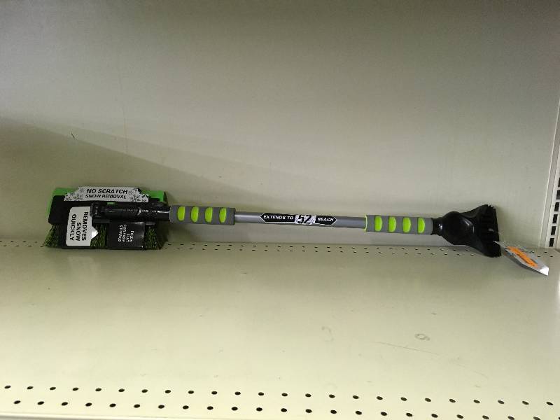 Avalanche 52 Extender Vehicle Snow Broom