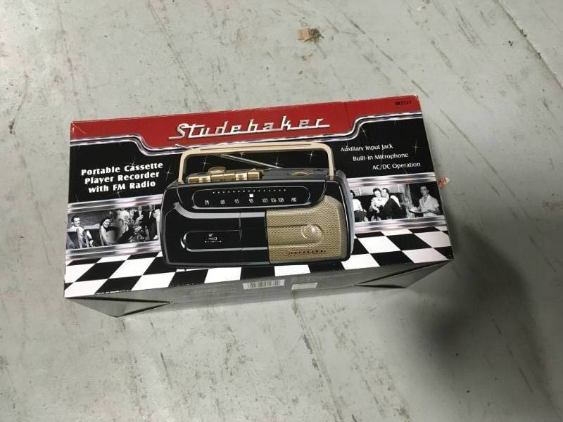 Studebaker Portable Cassette PlayerRecorder with FM Radio not used