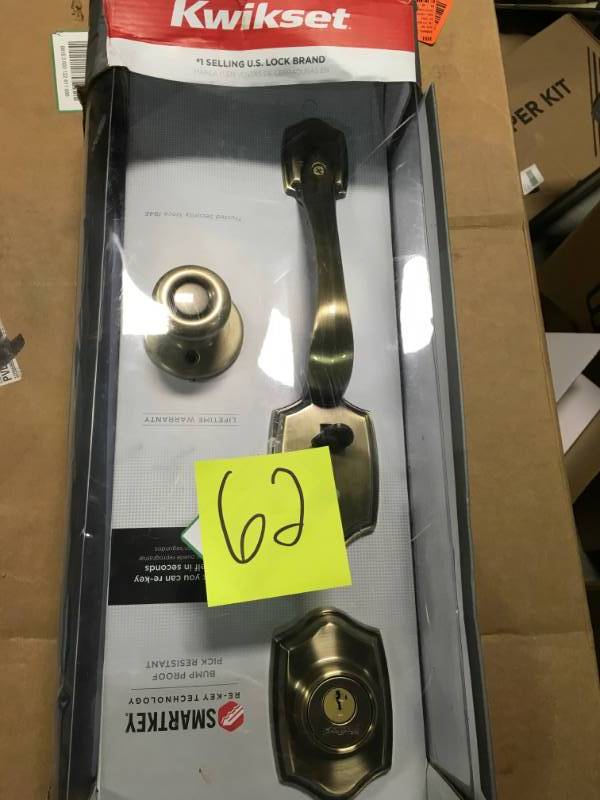 lot 62 image: Kwikset Belleview Antique Brass Single Cylinder Door Handleset with Tylo Knob Featuring SmartKey Security open box in like new condition
