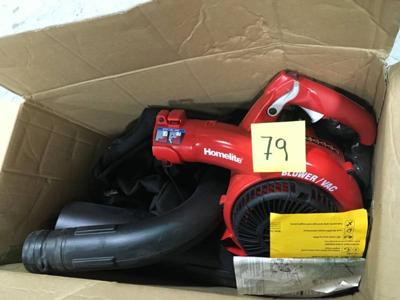 lot 79 image: Homelite 150 MPH 400 CFM 26cc Gas Handheld Blower Vacuum in good condition