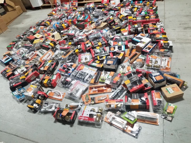 lot 104 image: Lot of locks and hardware  not tested