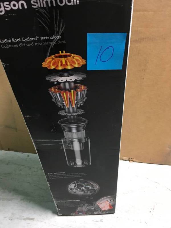 Dyson Slim Ball Animal Upright Vacuum Cleaner USED in good working condition