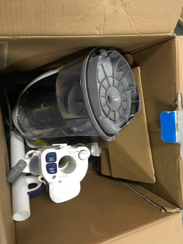 lot 48 image: Shark Rotator Professional Bagless Upright Vacuum Cleaner USED in working condition
