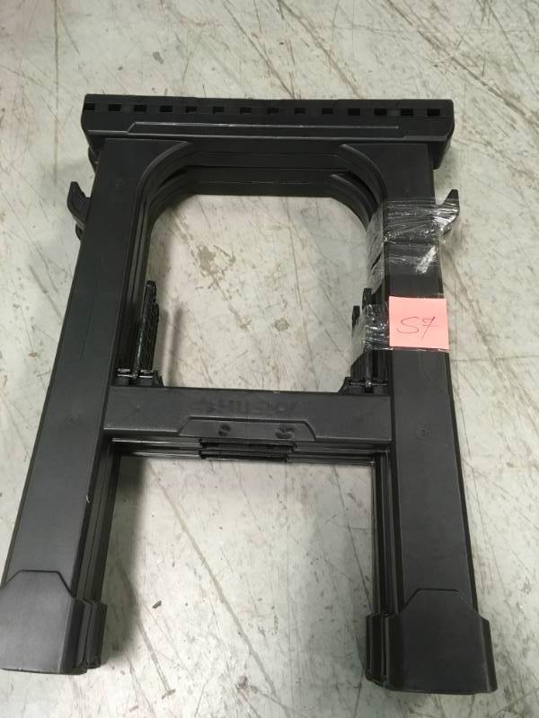 lot 57 image: Sawhorse Plastic