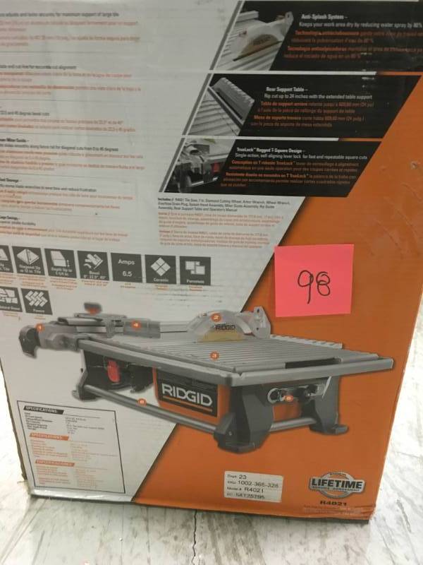 lot 98 image: Ridgid 120-Volt 7 in. Table Top Wet Tile Saw R4021 USED works