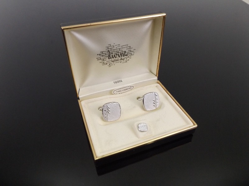 New in Box SWANK Silver Divine Cufflink and Tie Clip Set
