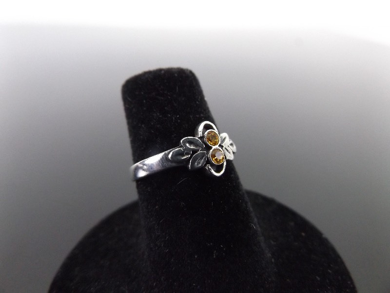 .925 Sterling Silver Faceted Yellow Topaz Flower Ring Sz 4.75