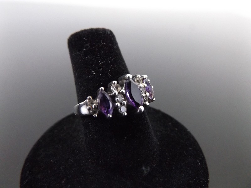 .925 Sterling Silver Faceted Amethyst and Crystal Ring Sz 6.25