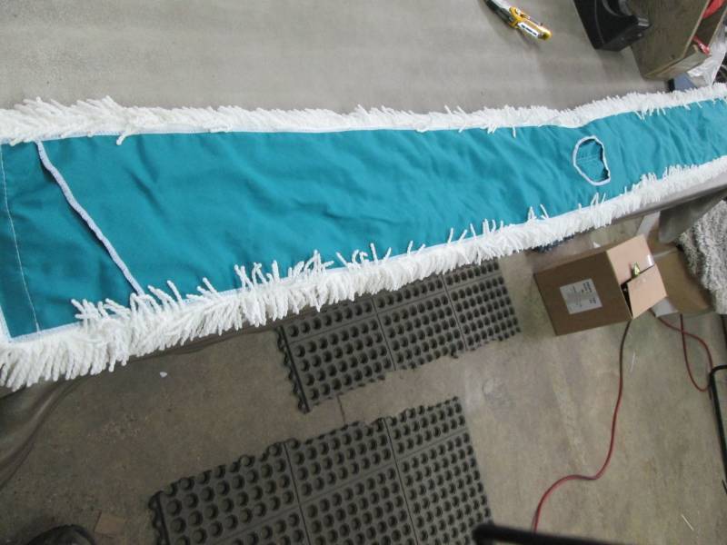Large Bag of Mop Heads 72 inches- n...